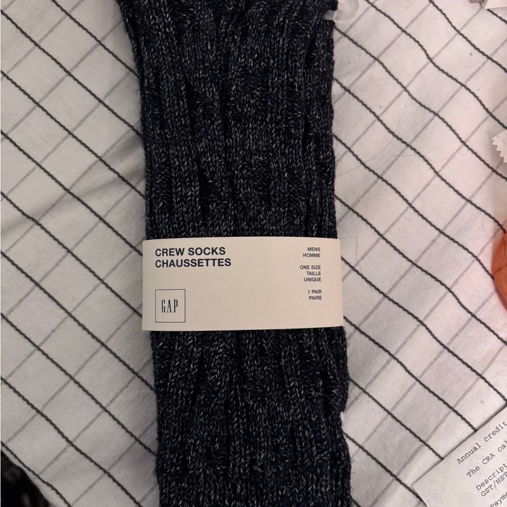 GAP Men's Dark Gray Crew Socks